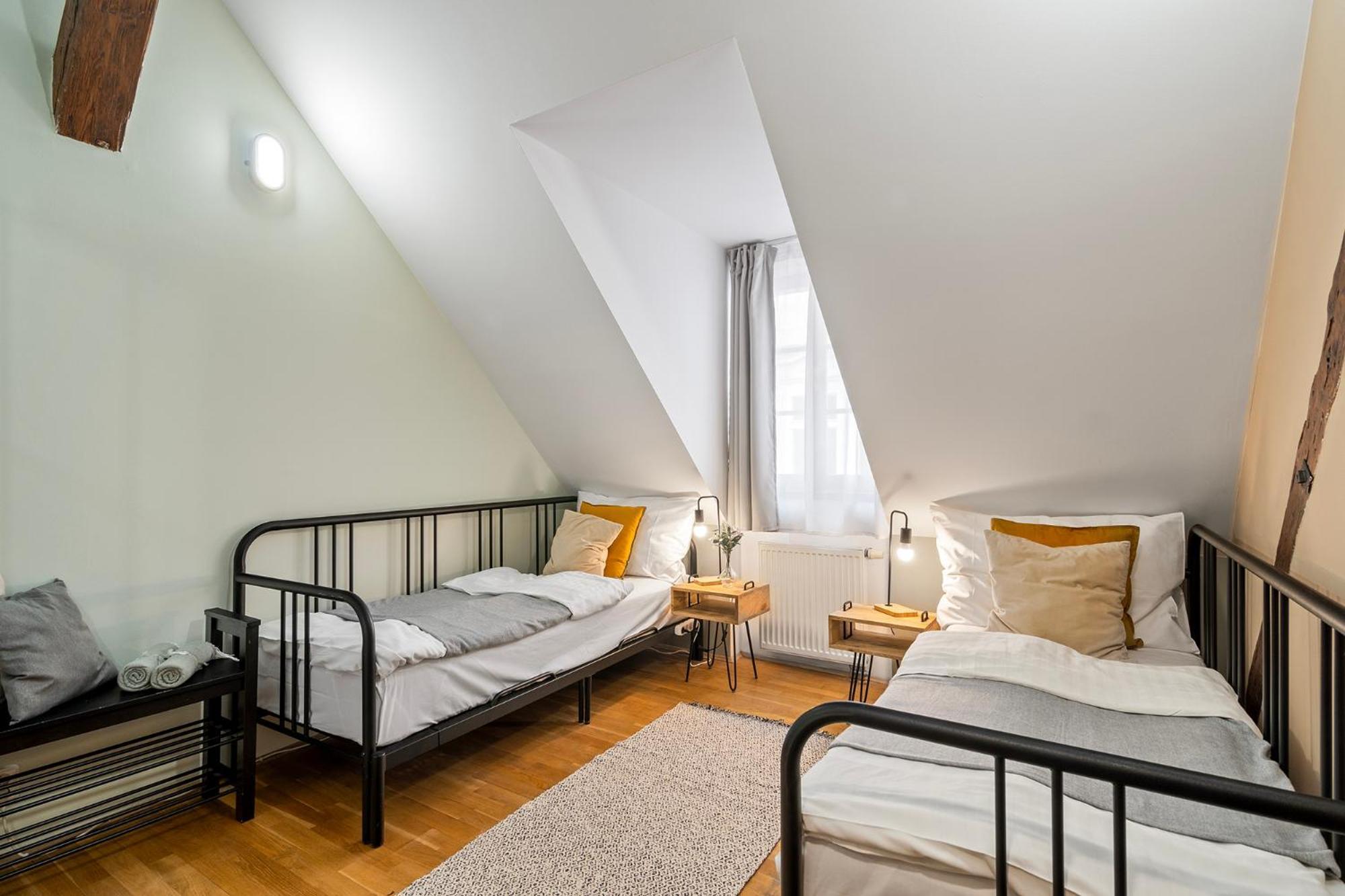 Charles Bridge Historical Apts By Michal&Friends ปราก ภายนอก รูปภาพ