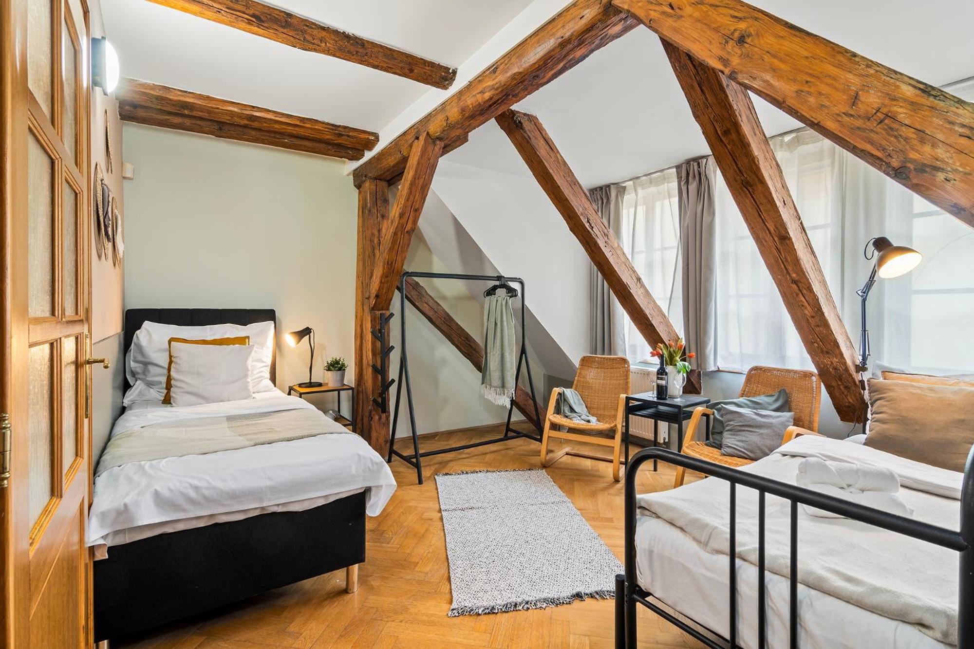 Charles Bridge Historical Apts By Michal&Friends ปราก ภายนอก รูปภาพ