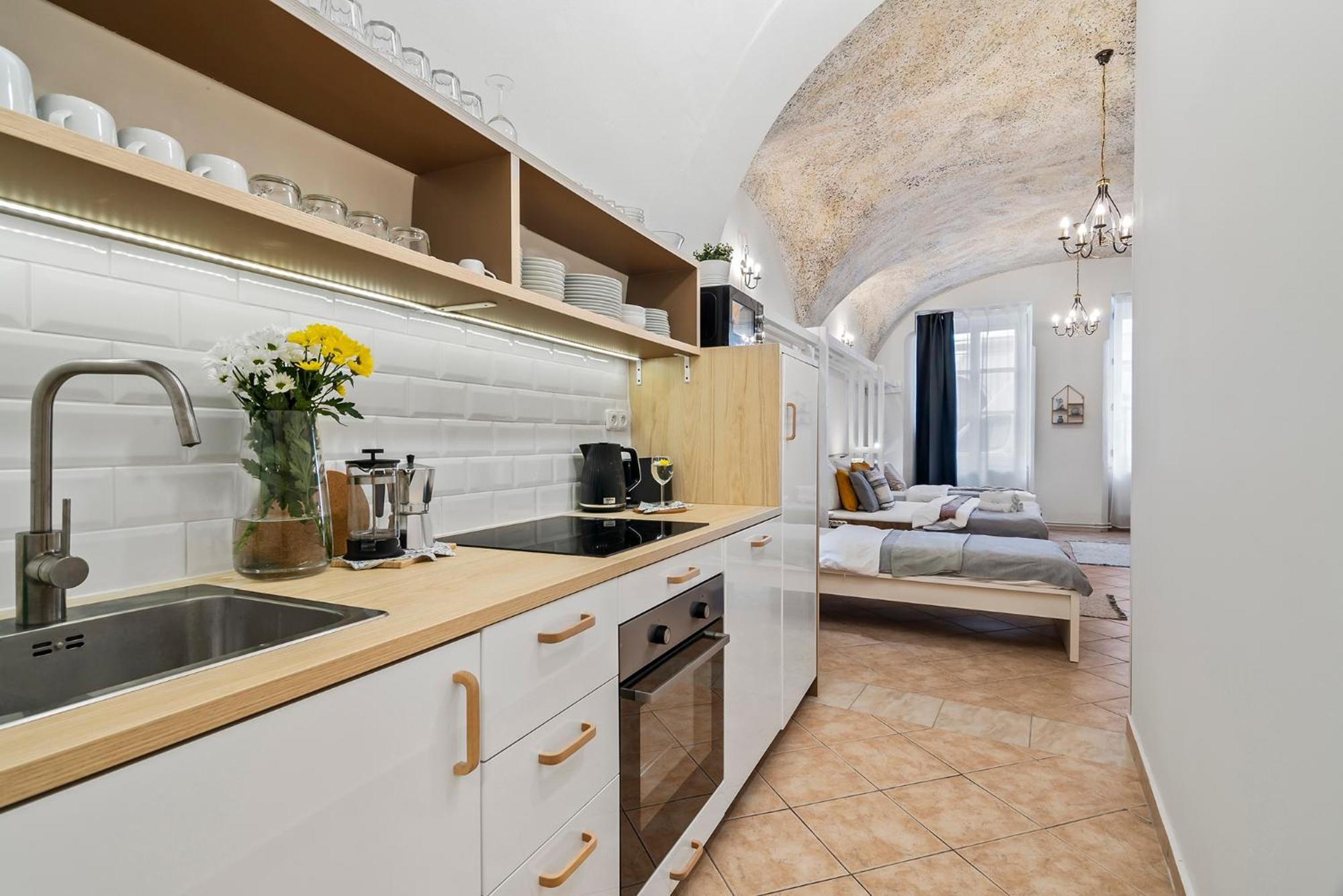 Charles Bridge Historical Apts By Michal&Friends ปราก ภายนอก รูปภาพ